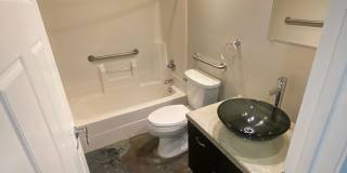 Mitchell Park Plaza Gallery 32