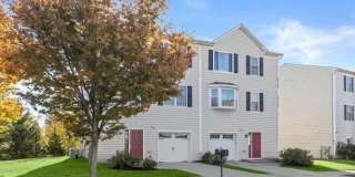 1 KARENDALE Court Gallery 3