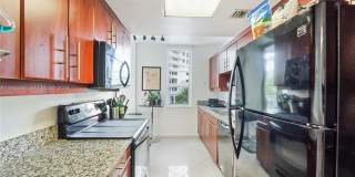 701 Brickell Key Blvd Gallery 6