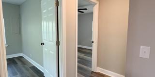 Charming Remodeled Home Off Madison Street Gallery 19