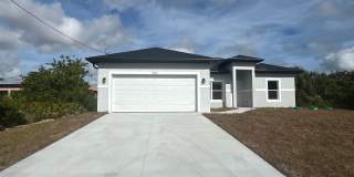Brand new 4 bedroom 2 bath-2 car garage-SW LEHIGH ACRES Gallery 1