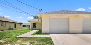 Beautifully updated duplex two bedrooms+ DEN, two bath in Cape Coral Gallery 1