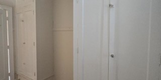 909 Elmwood St. Gallery 8