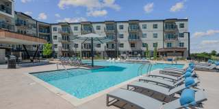 BroadVue Apartments Gallery 3