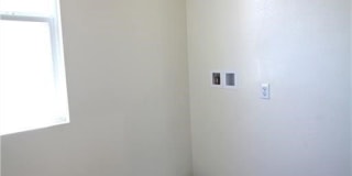 710 Banyan Way Gallery 12