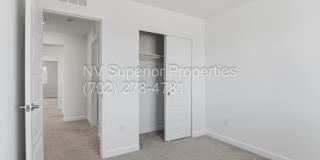 NW! 3 Bedroom Townhouse!! Gated!! Parks!! All Tile Floors Downstairs!! 2 Car Garage!!! Gallery 41