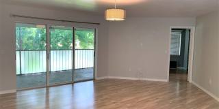 Updated Beautiful 2/2 Upstairs unit at The Village of Stuart Gallery 9