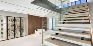 493 Holiday Dr #0 HALLANDALE BEACH, FL 33009 Gallery 24