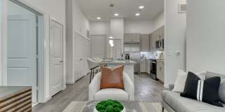 Park at Stone Oak Gallery 25