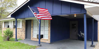 1818 Perrin Street Gallery 1