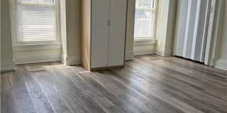 94 S 18th Street Gallery 17