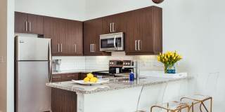 20 Midtown Gallery 12