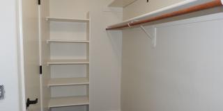 5 bedroom 3 bath Gallery 28