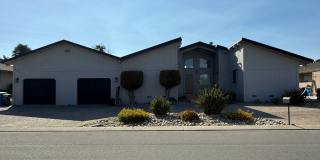 Mid century inspired home in Ridgemark Gallery 1