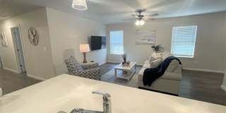 3 Bed 2 Bath 2 Car Duplex Freedom Villas in Midwest City, OK Gallery 4