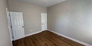 2216 Whittier Avenue - 1 Gallery 21