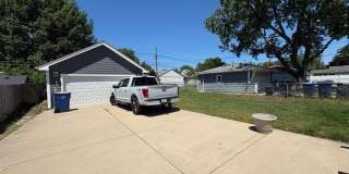 126 N Illinois Avenue Gallery 17