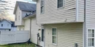 Must see this 4 bedroom 2.5 bath townhouse with 1 car garage . Gallery 22
