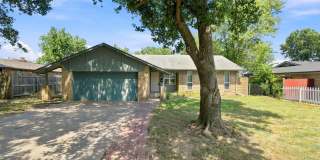 3 Bed | 1.5 Bath in Collinsville! Gallery 1