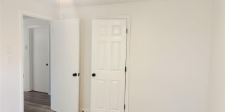 110 N Peterson Street Gallery 8