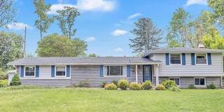 Available Now. Lovely tri-level home in Grandview Hills on Bloomington’s east side! Available Now. Lovely tri-level home in Grandview Hills on Bloomington’s east side! Gallery 1