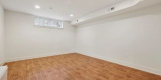 1501 W Master St Gallery 8