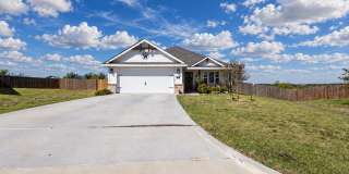 110 Aquilla Way E Gallery 1