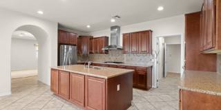 3724 E Robin Ln Gallery 7