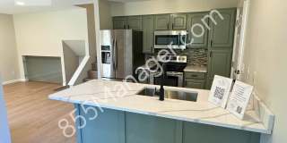 Lakeside Luxury: Newly Renovated 3-Bedroom Home with Elizabeth Lake Access! Lakeside Luxury: Newly Renovated 3-Bedroom Home with Elizabeth Lake Access! Gallery 4
