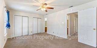 726 Pine Tree Ct. Gallery 17