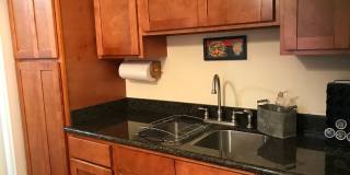 Charming 2BR Condo in Marigny Gallery 3