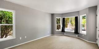 2bd/1.75ba Bellevue Condo Gallery 12