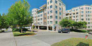The Blakely at Echo Lake - 55+ Senior Housing Gallery 2
