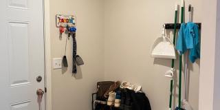 Townhouse for Rent - Thames Ct. 4 Bedroom 3 1/2 baths Gallery 5