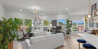 3630 North Davidson Street Gallery 3