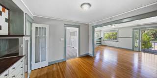 Classic Anaheim Living with Prime Location Gallery 12
