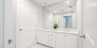 10326 GROSVENOR Place Gallery 32