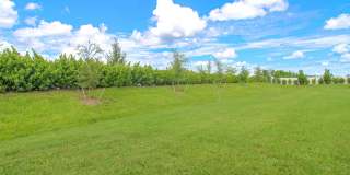 ** NEW CONSTRUCTION ORANGE BLOSSOM GROVES VILLAS ** 2 BEDROOMS\2.5 BATHROOMS UNFURNISHED ANNUAL HOME - MEDIUM DOG FRIENDLY ** Gallery 21