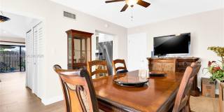 10909 SW 113th Pl Gallery 14