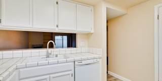 Cute One Bedroom Condo with Central AC and Heat. Cute One Bedroom Condo with Central AC and Heat. Gallery 19