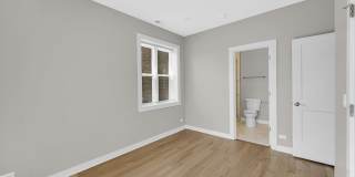 3225 S Halsted Street Gallery 10