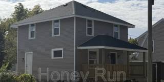 705 West Murphy Street - 1 Gallery 1