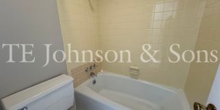 Spacious One Level Home with Den, Granite Kitchen Island, and 2 Car Carport Gallery 36