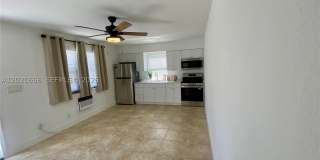 1112 N 61st Ter Gallery 3