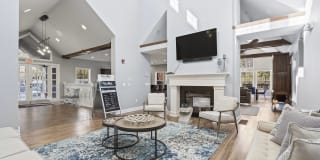 WildOak Apartment Homes Gallery 9