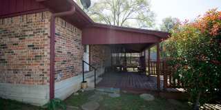 203 Schuerenberg Street Gallery 15