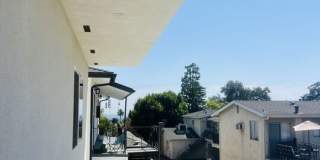 285 W Montecito Ave Gallery 1