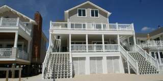 1904 Oceanfront Gallery 1