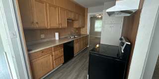 PRELEASING for AUGUST! Spacious 4‑Bedroom Home Within Walking Distance to Ball State Gallery 1
