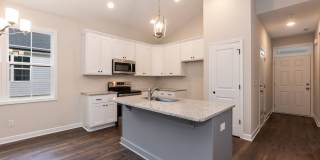 Three Bedroom Home! Gallery 14